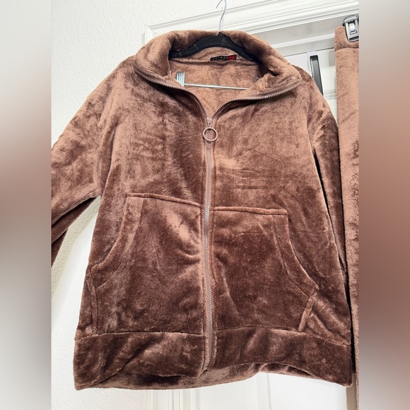 Love Poem velvety soft velour jogger set‎ in chocolate rich brown Sz Med - Picture 3 of 5